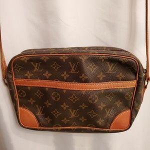 Louis Vuitton Trocadero Crossbody